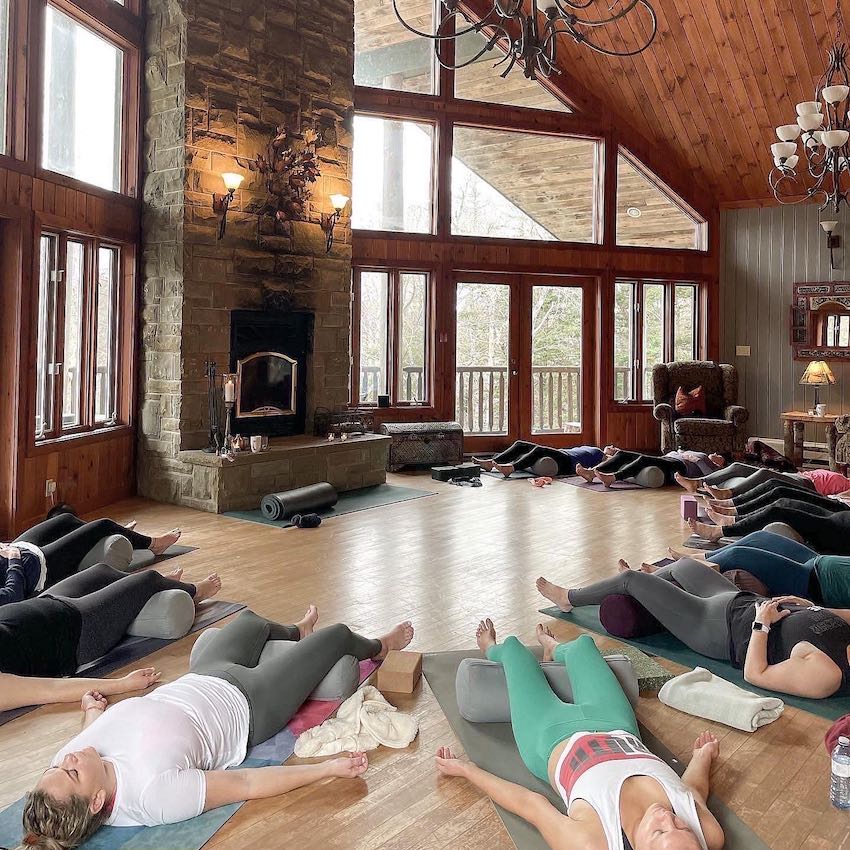 Luxury Yoga Retreat – Trout Point Lodge - TROUT POINT LODGE